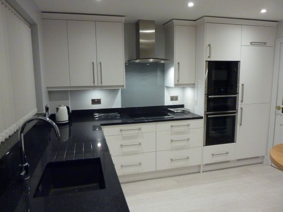 Modern Off-White Kitchen, Abingdon, Oxfordshire